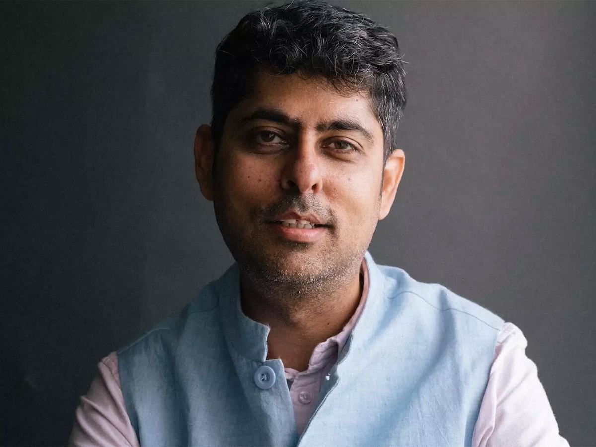 screenwriter-and-lyricist-varun-grover