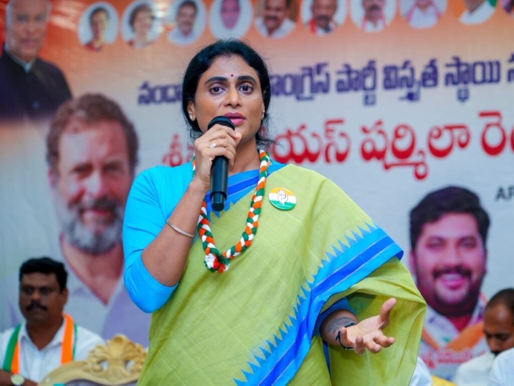 sharmila-phone-tap_-information-to-ys-jagan