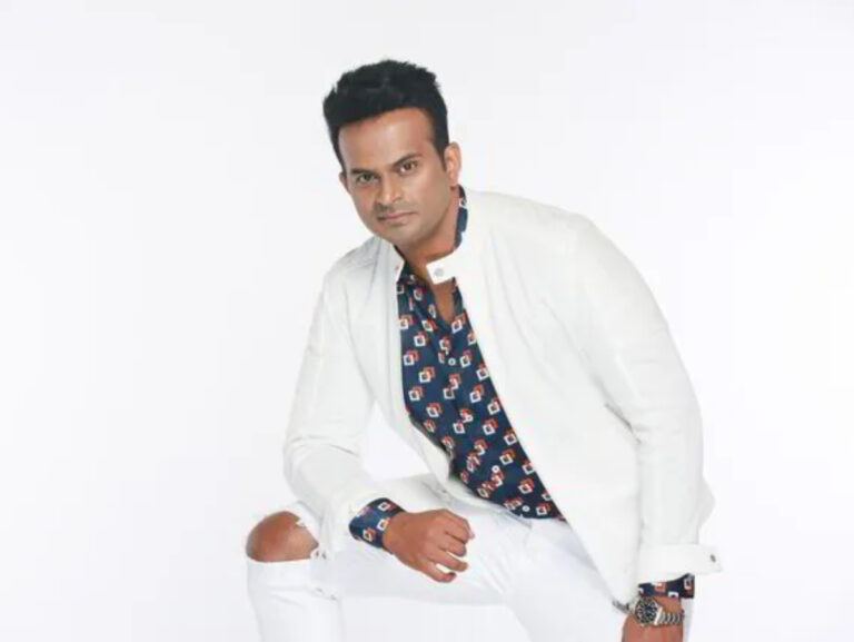 Siddharth Kannan Exposes Bollywood Stars
