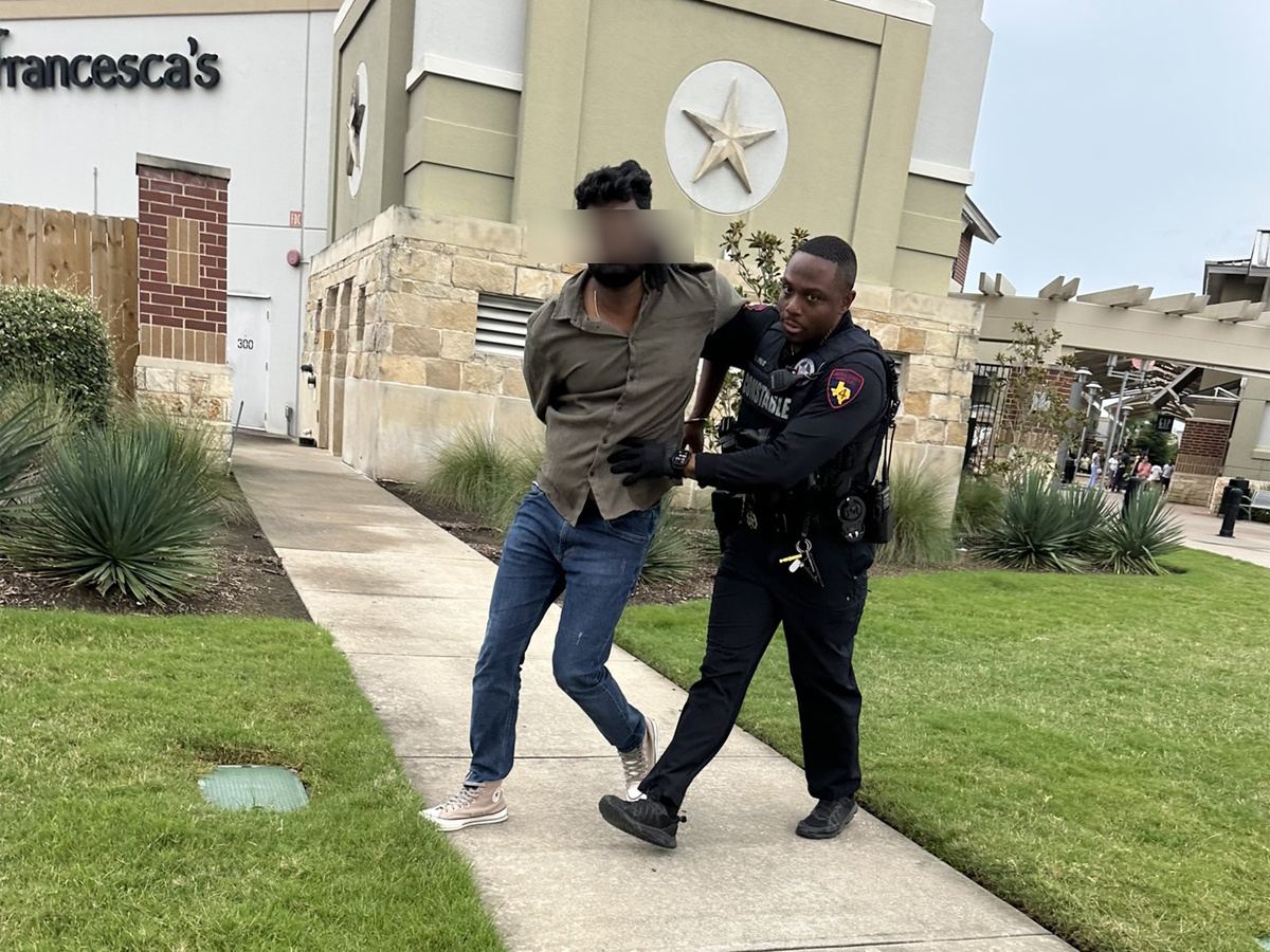 telugu-student-arrested-texas-shoplifting-sunglass-hut