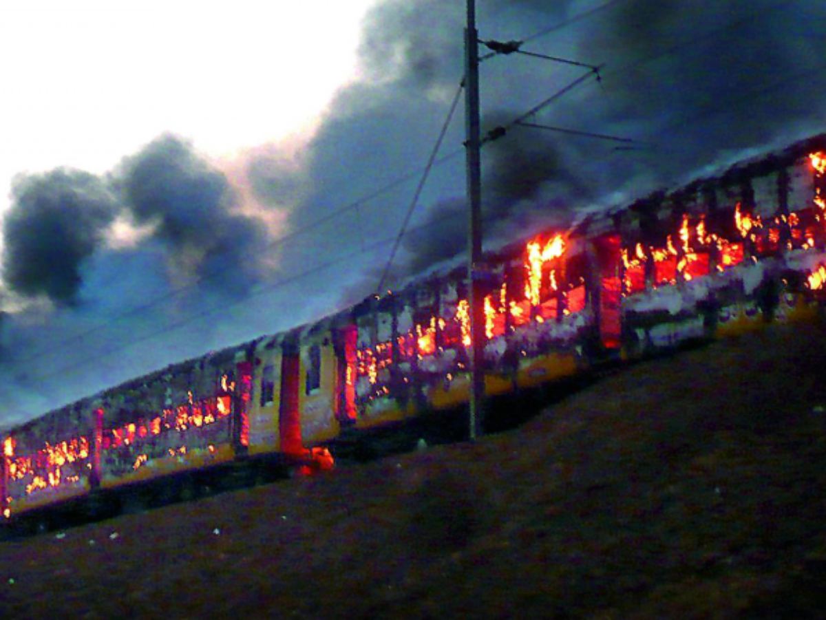 Tuni Train Firing case