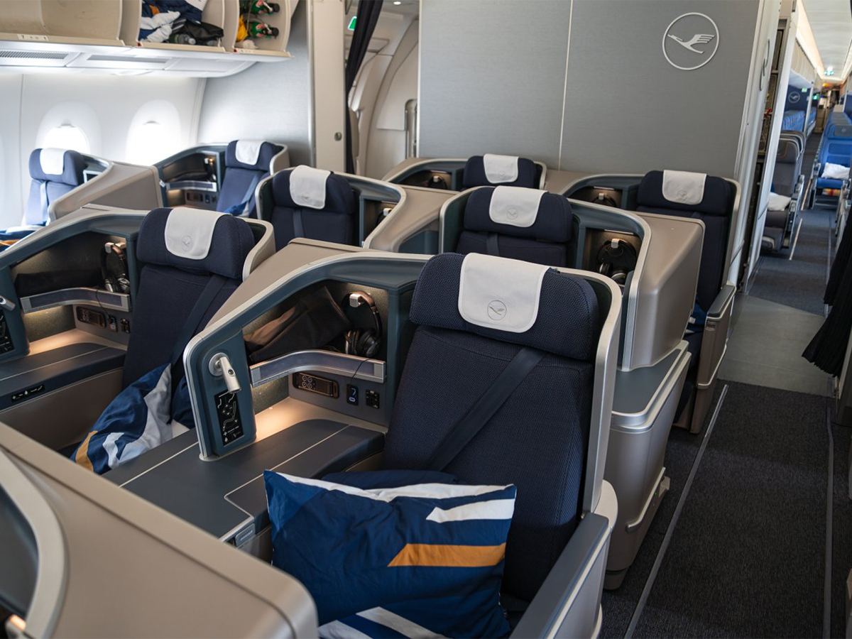 US Passenger Ignored for Weeks Lufthansa Sued