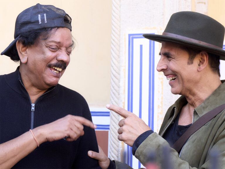 Akshay Kumar as Priyadarshan Villain