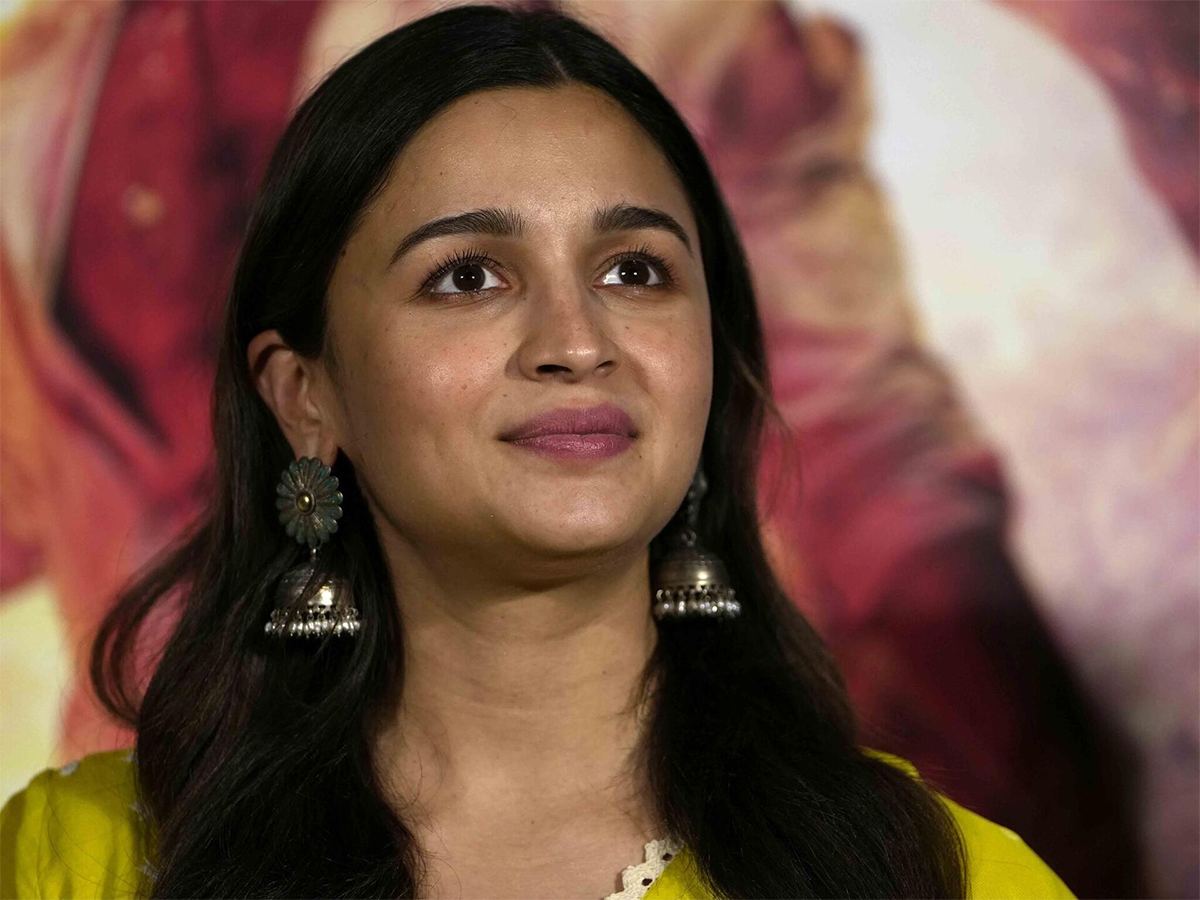 alia-bhatt-prostitute