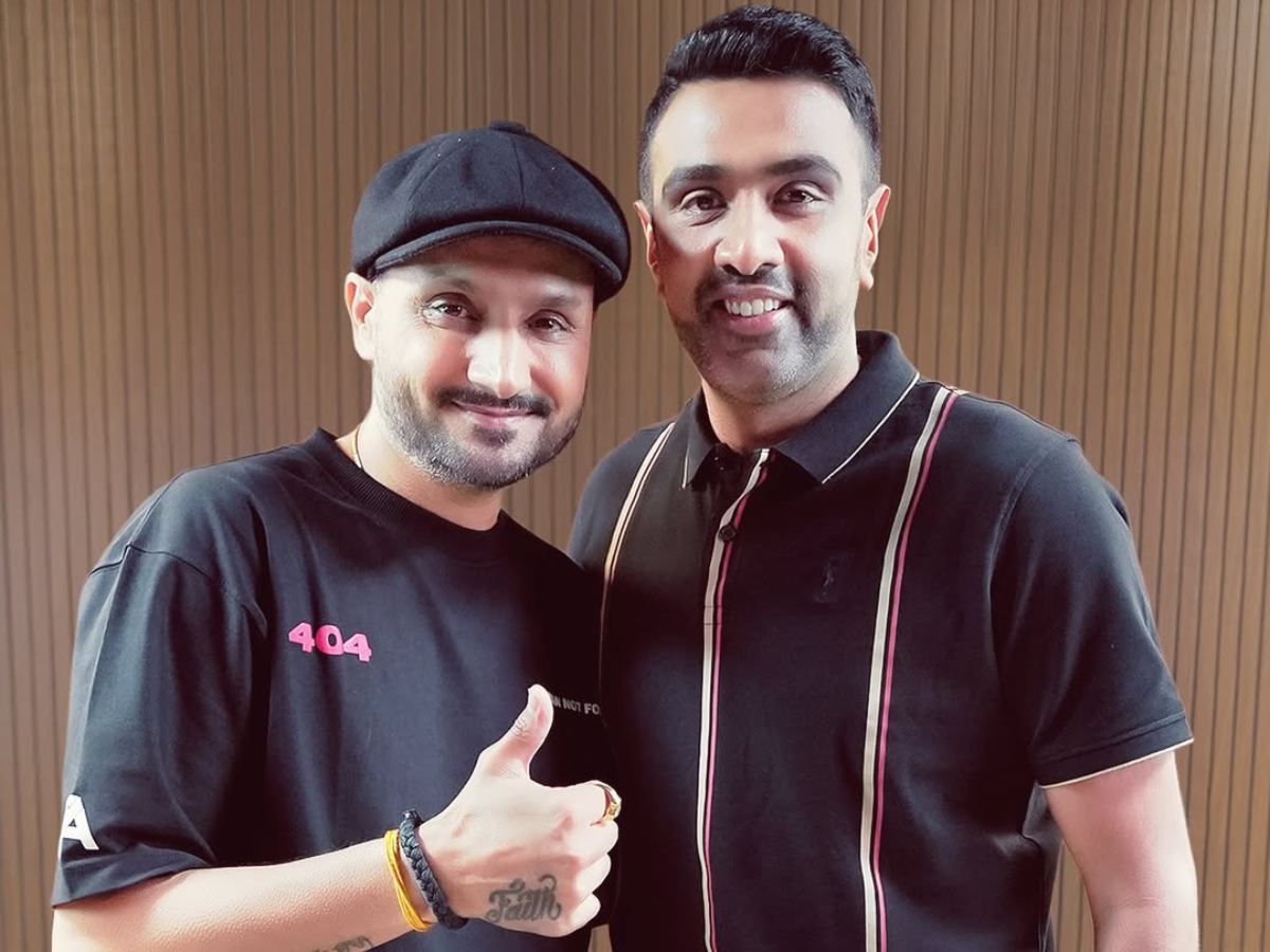 Ashwin Calls Out Harbhajan Singh Jealousy