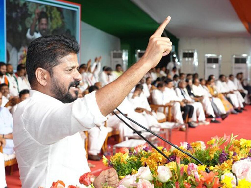 i-guarantee-100-mlas-15-mps-in-next-polls-revanth-reddy