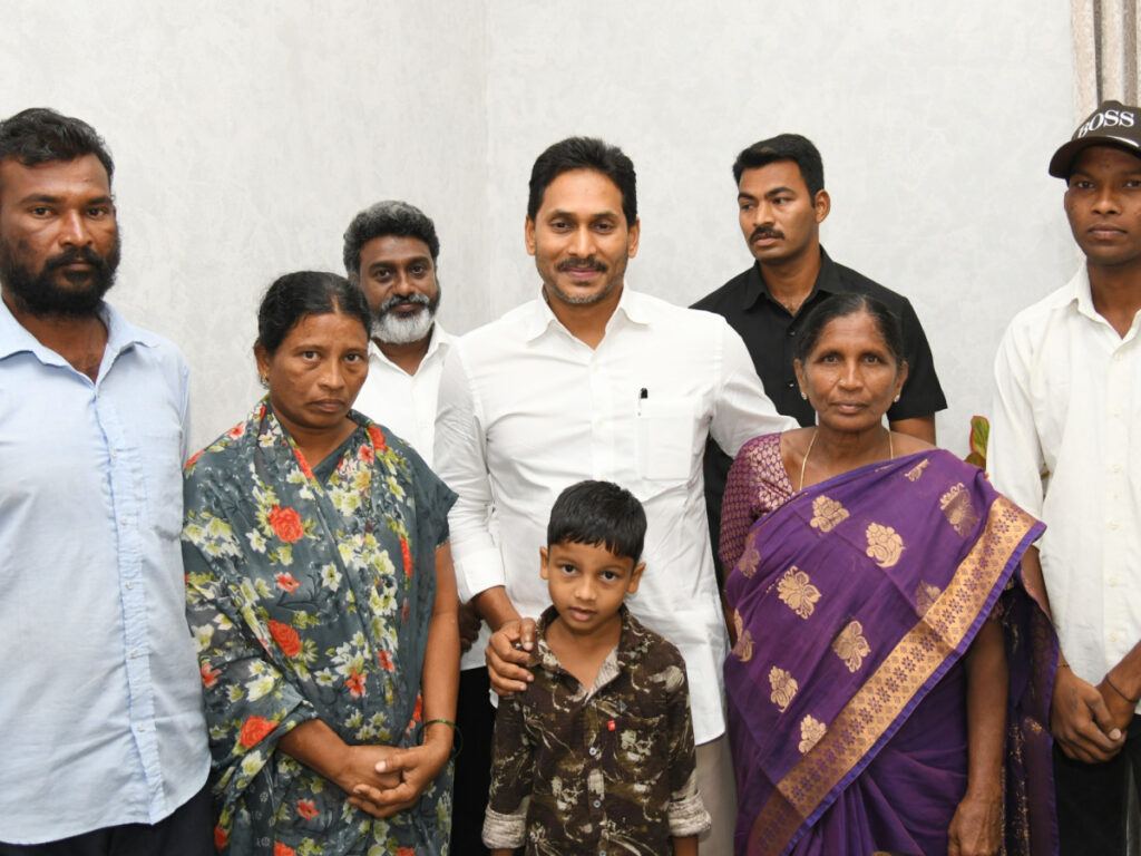 Jagan Dirty Politics Around Singayya Death Case