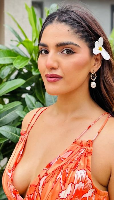 Kalpana Sharma Soft Looks