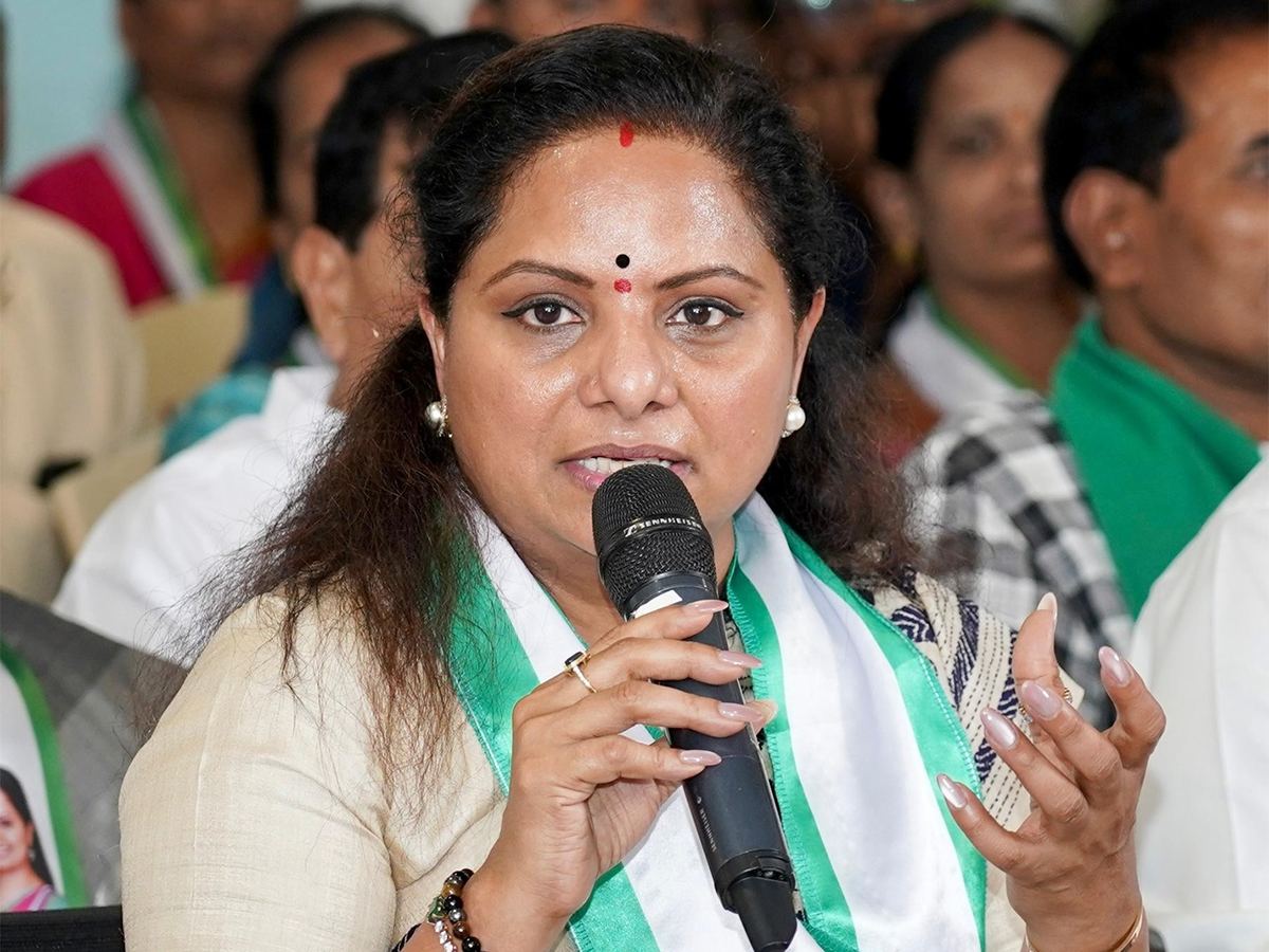 How Kalvakuntla Kavitha Can Be Andhra People‘s Sister?