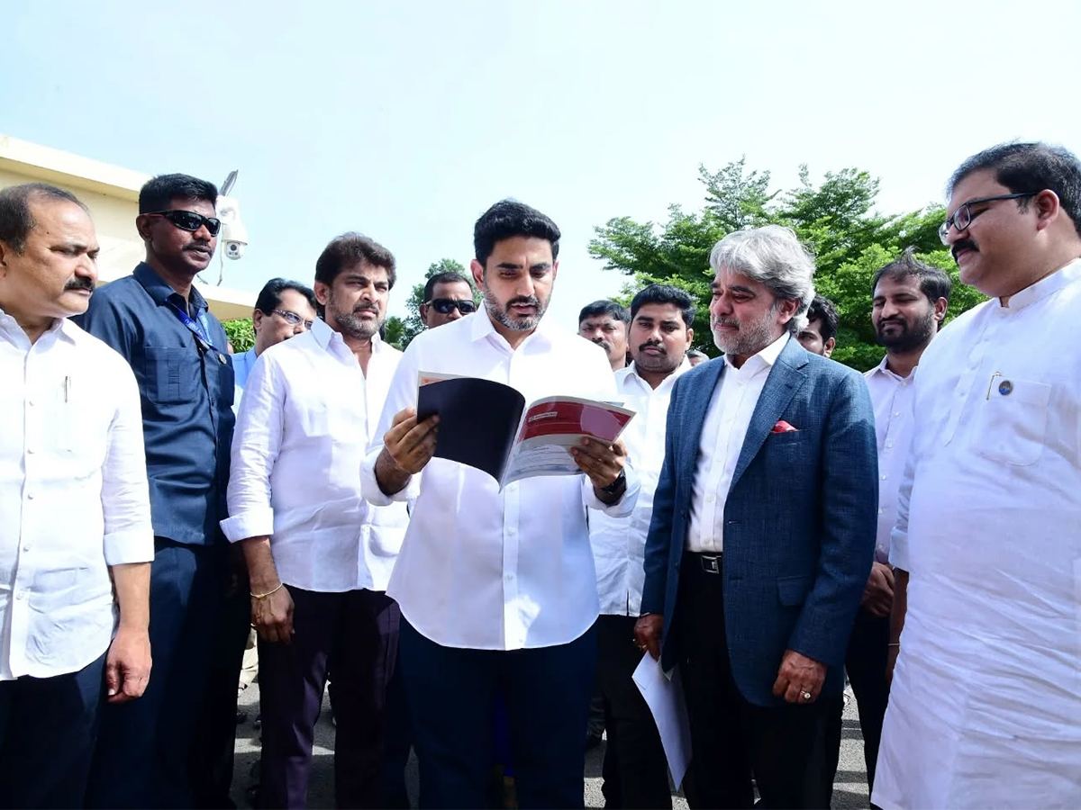 Nara Lokesh's 100-Day Challenge for Mangalagiri Officials