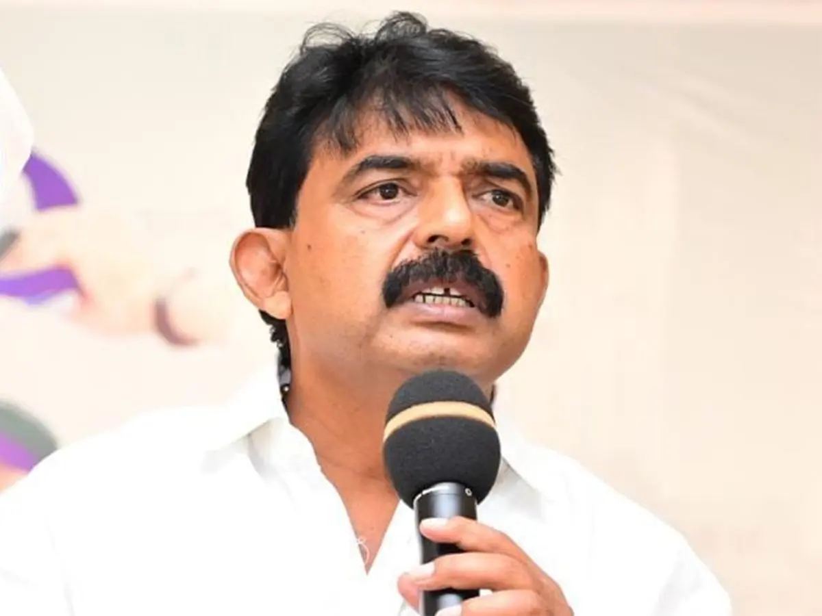 Perni Covert Against Vallabhaneni Vamsi & Kodali Nani