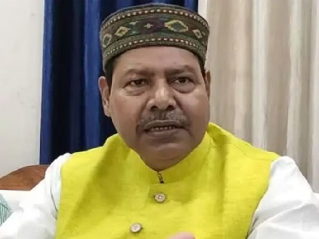 RJD MLA Threatens Panchayat Secretary on Call