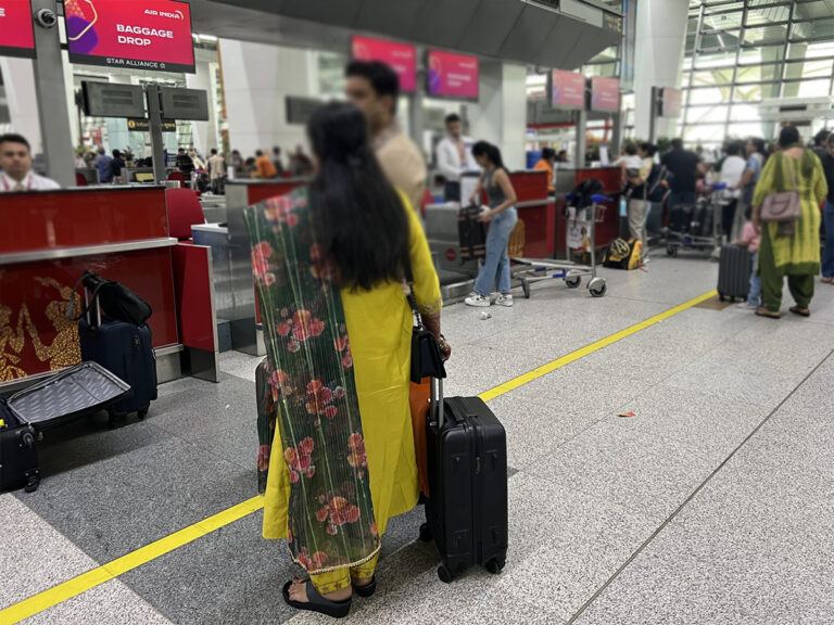 usa-immigration-check-at-airport