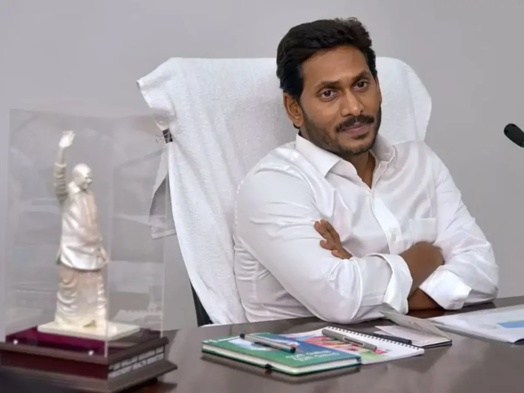 ys jagan family issues