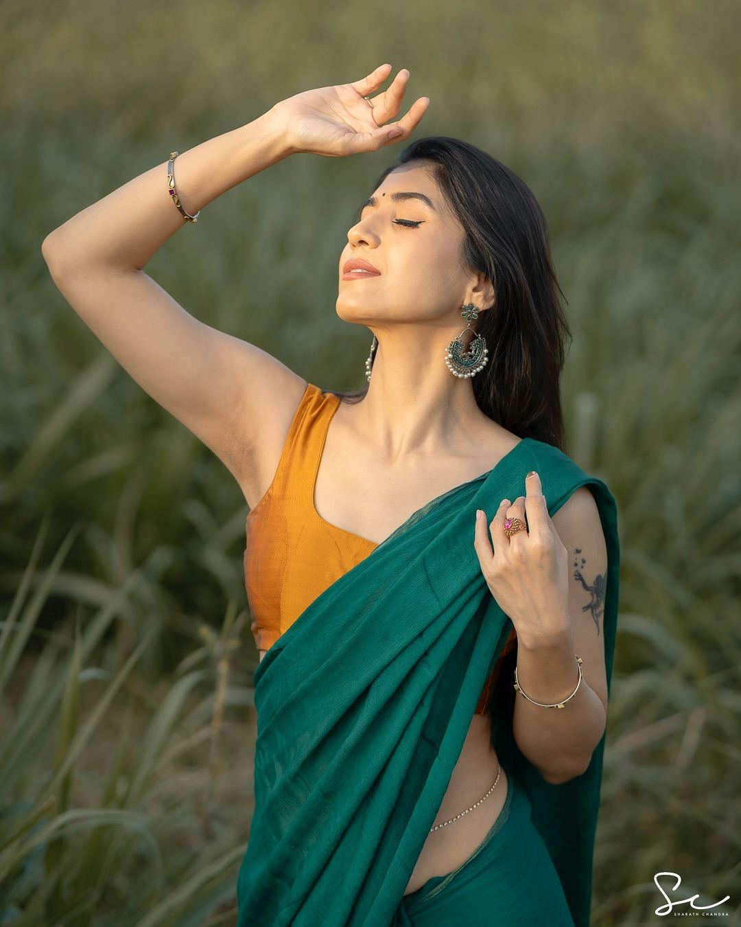 Stylish fashion moment from Waist Chain on Point: Abhimanika portrait.
