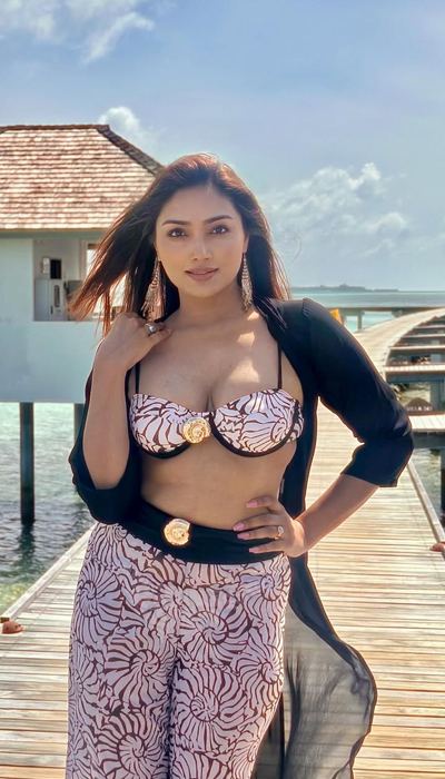 Aishwarya Devan Sets Jumpsuit on Fire
