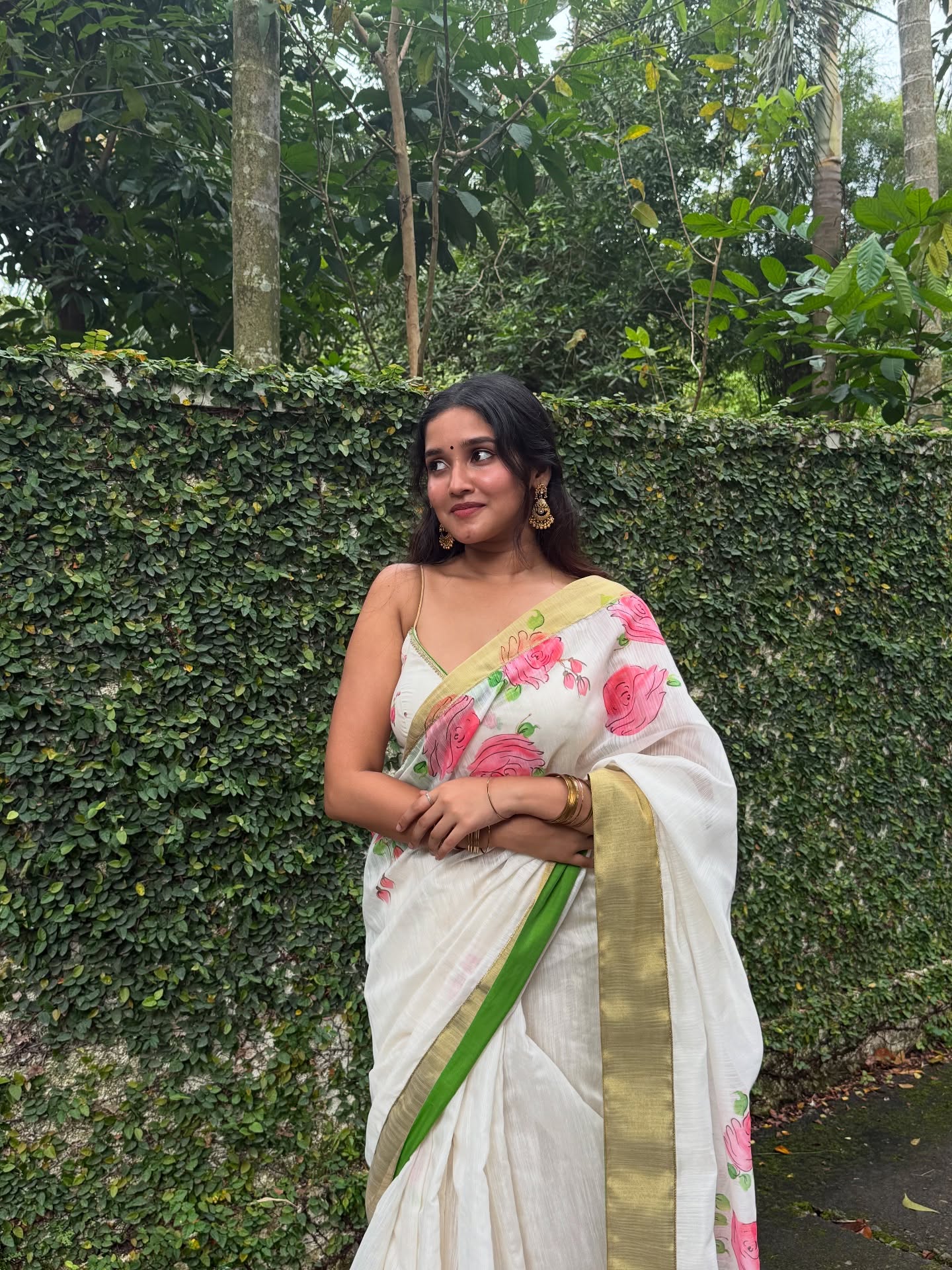 Beautiful Anikha Surendran saree look highlighting her natural poise