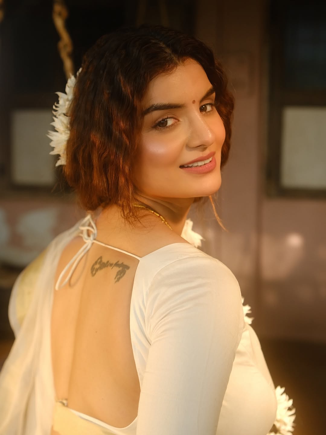 Anveshi Jain charm shines bright in radiant glamorous fashion