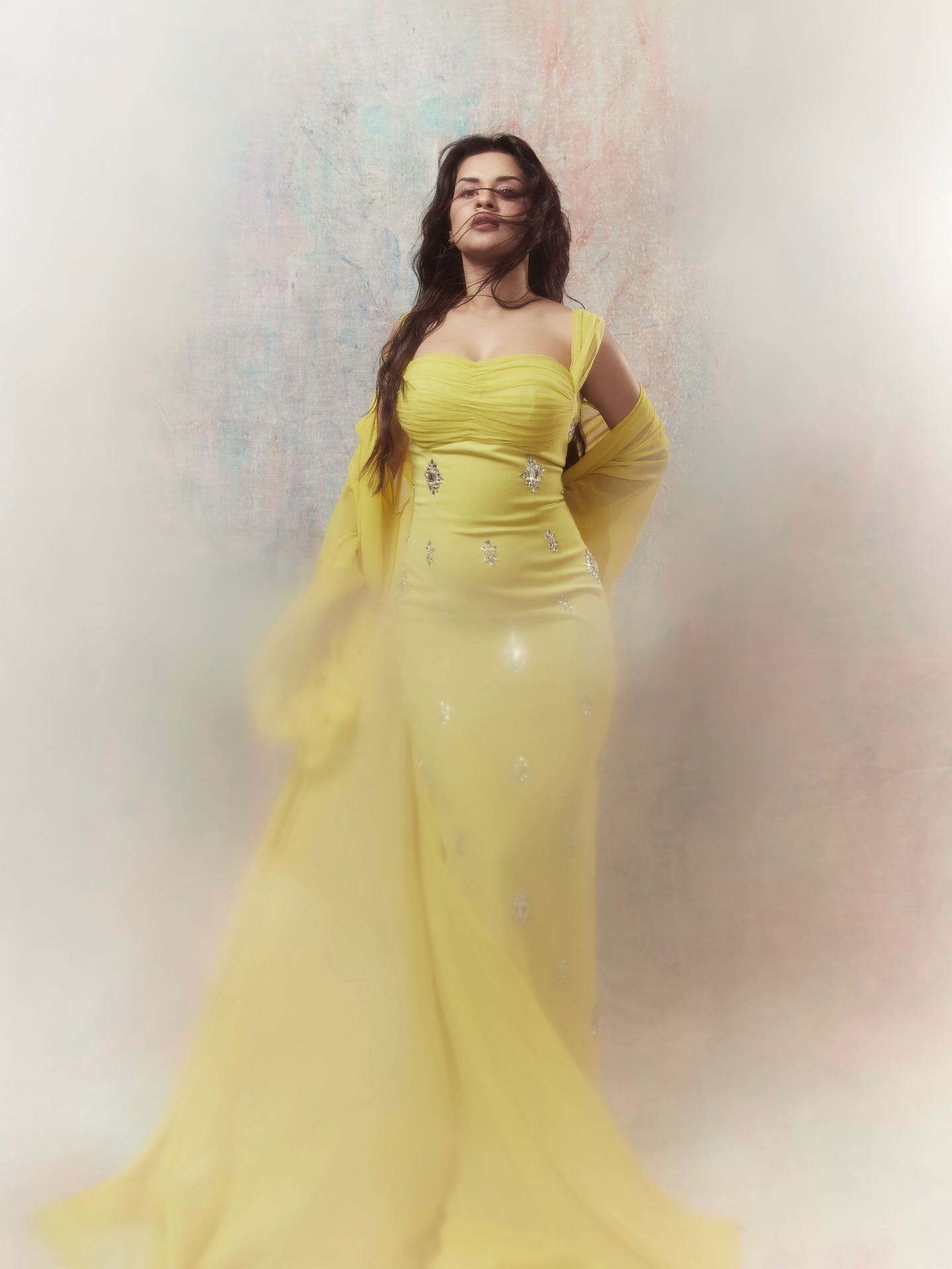 Avneet Kaur Yellow Gown Slays with Style and Charm