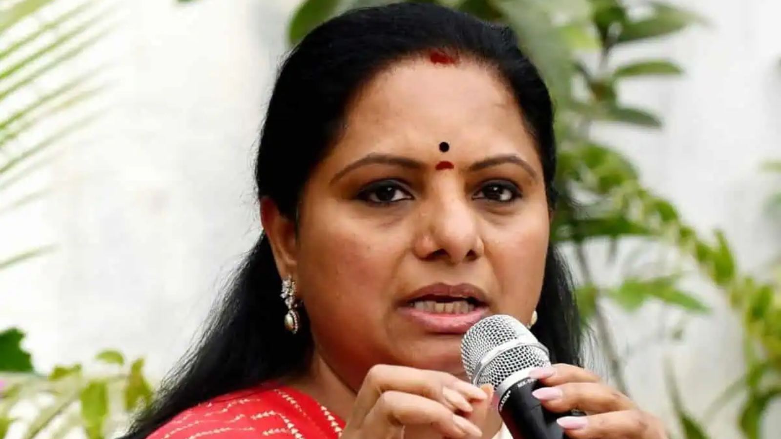 Can Kavitha Survive Without BRS?