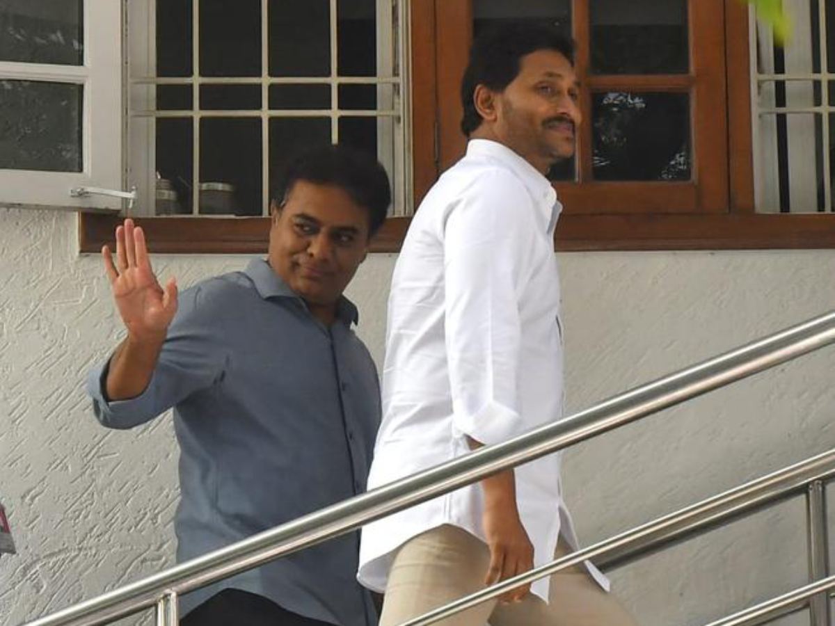 Jagan-Sharmila and KTR-Kavitha political sibling rivalry in Telugu states