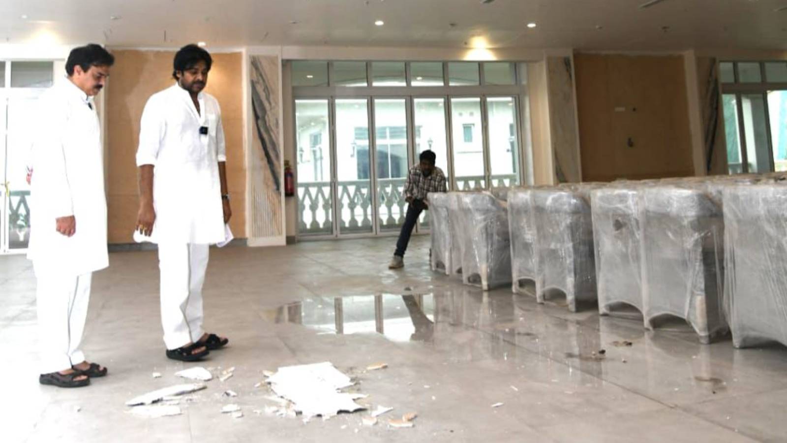 Rushi Konda Palace Exposed: Cracks Before Use