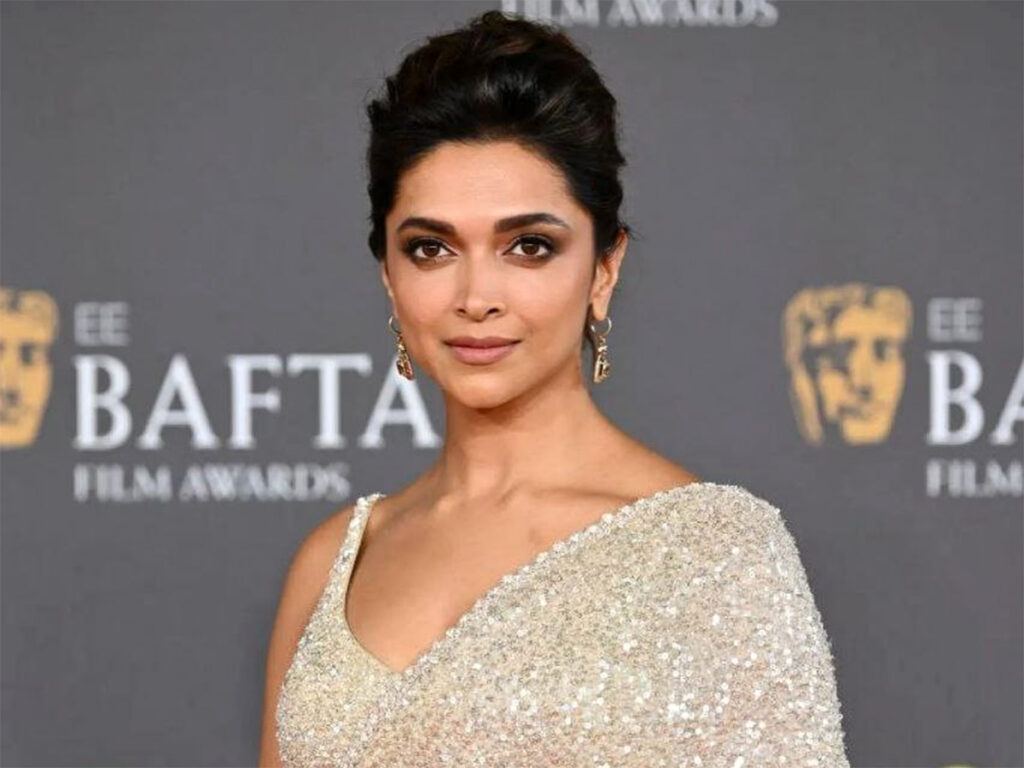Deepika Padukone Exits The Intern