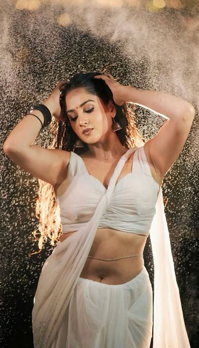 Dewangini Vyas Sizzles White Hot