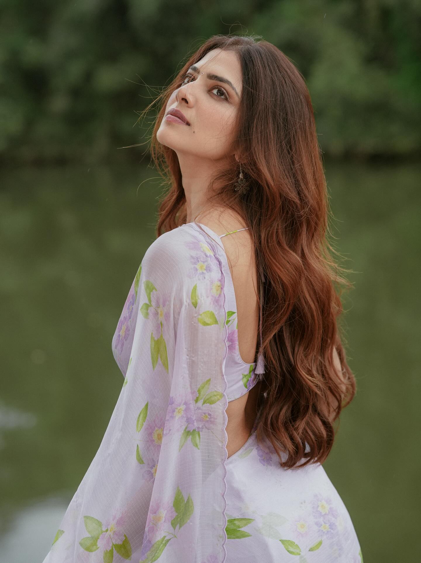 From elegance to bold charm, Malavika Mohanan hot saree looks own the spotlight in these stunning photos.
