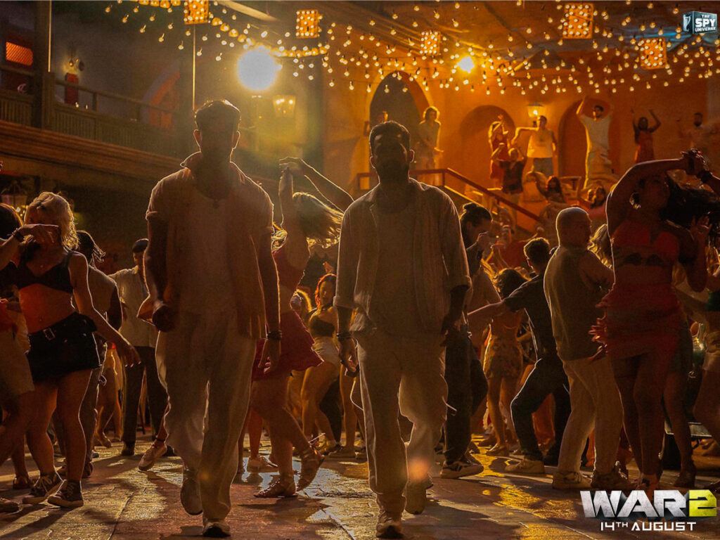 Hrithik Roshan and NTR dance face-off in War 2 theatrical song