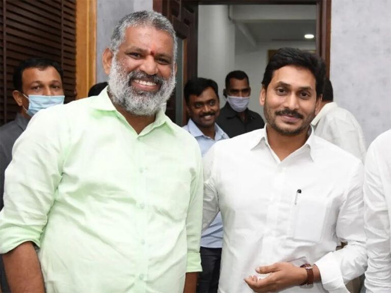 Jagan insulting Chevireddy