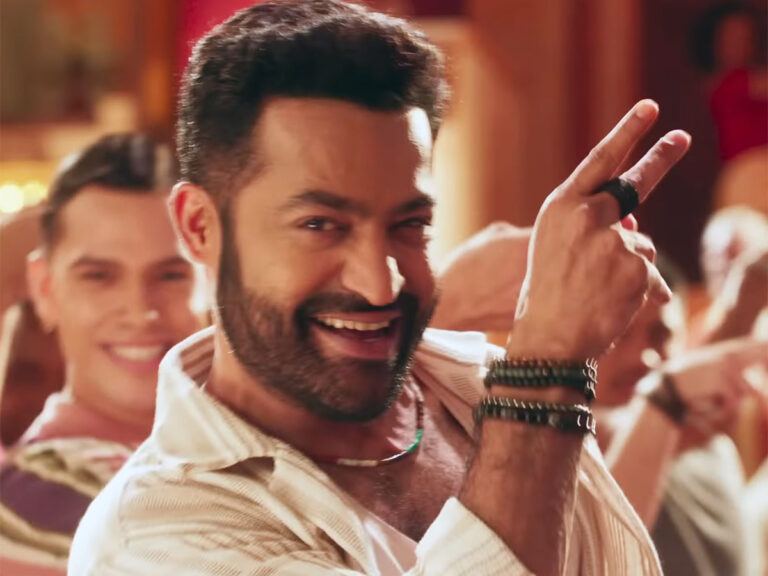 Jr NTR dancing in War 2 teaser song