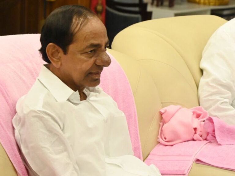 KCR Farmhouse Leaks Stir BRS Politics