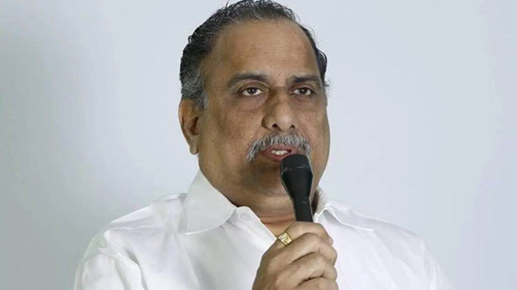 TDP leaders support Mudragada Padmanabham
