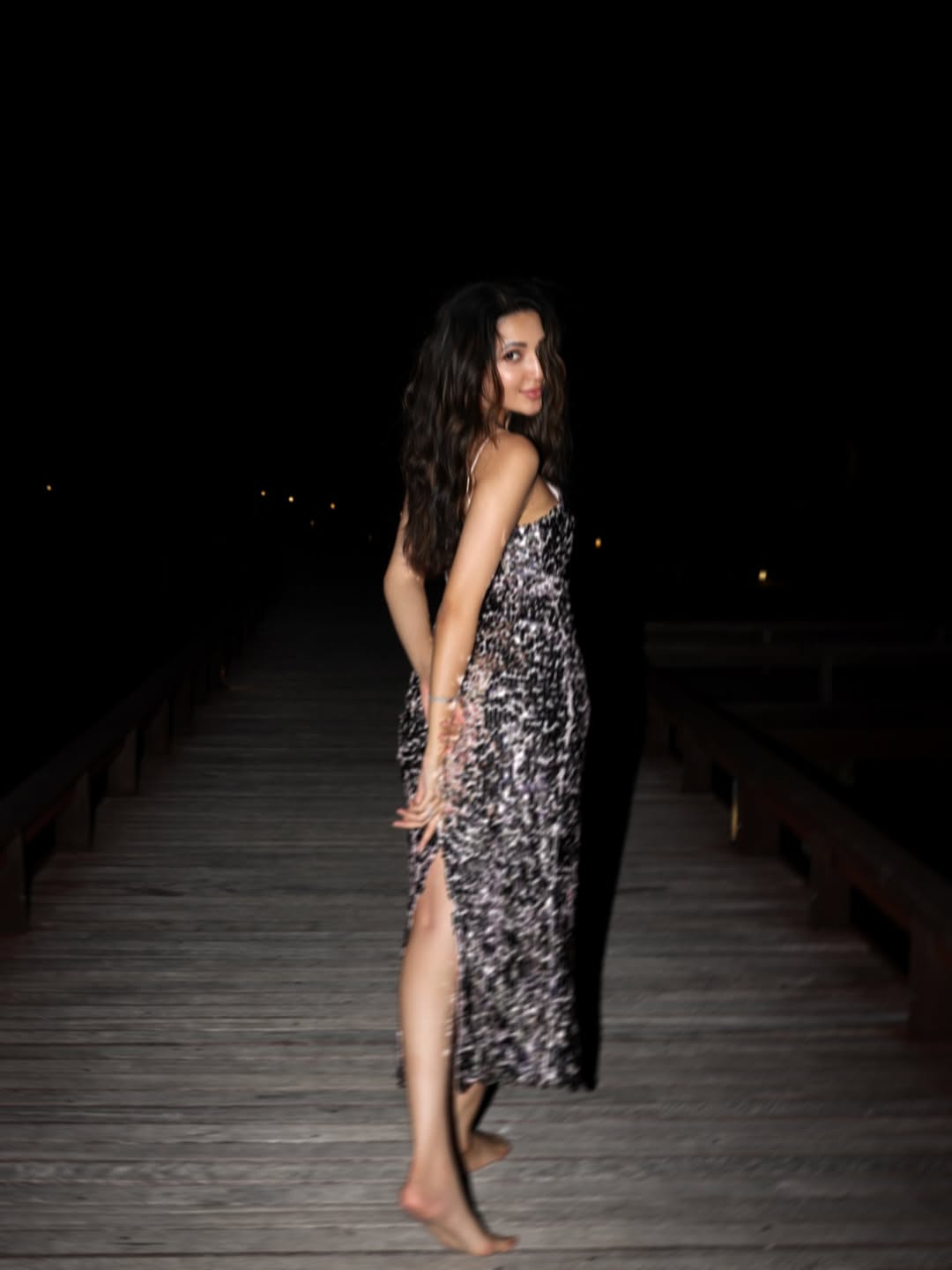 Neha Sshetty flaunts glamour in chic look with stunning appeal