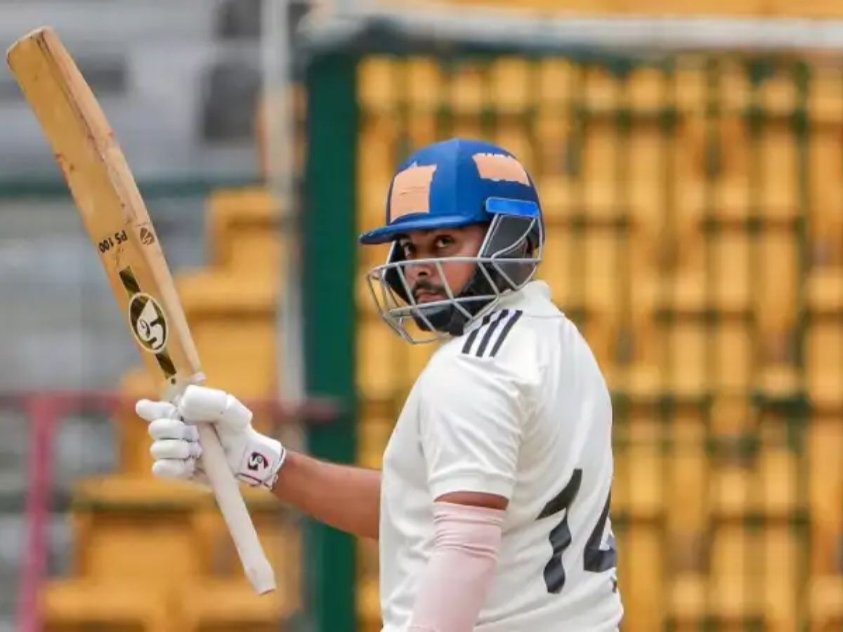 Prithvi Shaw and Ruturaj Gaikwad in action