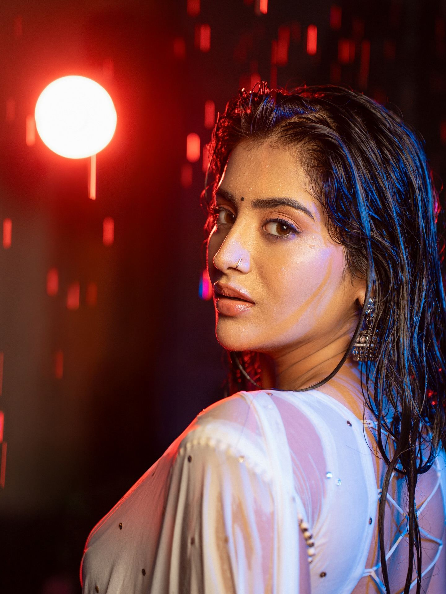 Rain Glam Rashi Singh Sets Saree Goals on Fire