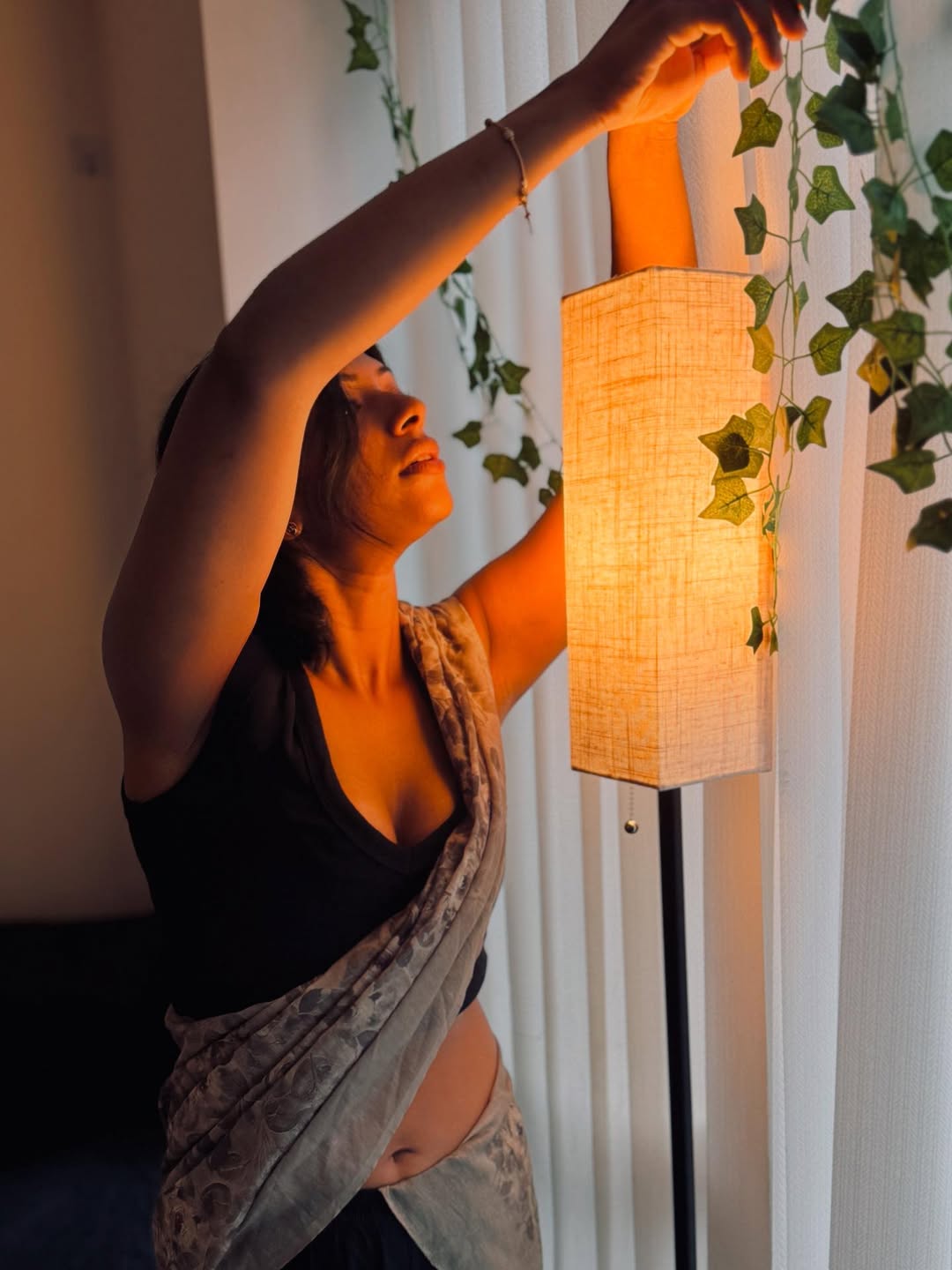 Safiya Zulfeeker beauty captured with grace, glamour, and striking poise.