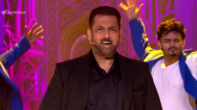 Salman Khan at Bigg Boss premiere