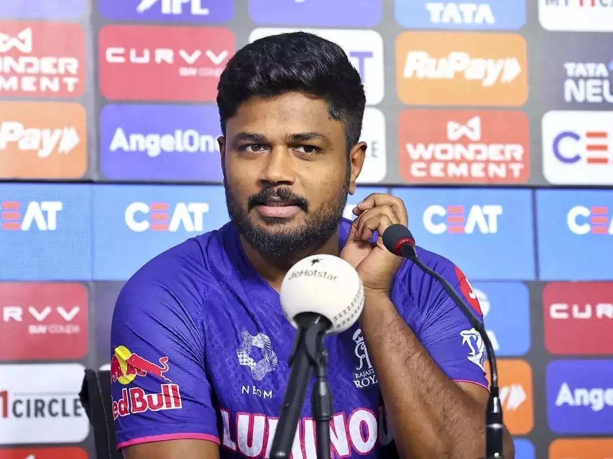 Sanju Samson during IPL match in RR jersey