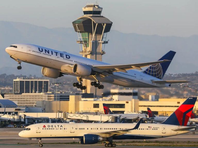 United and Delta window seat lawsuit