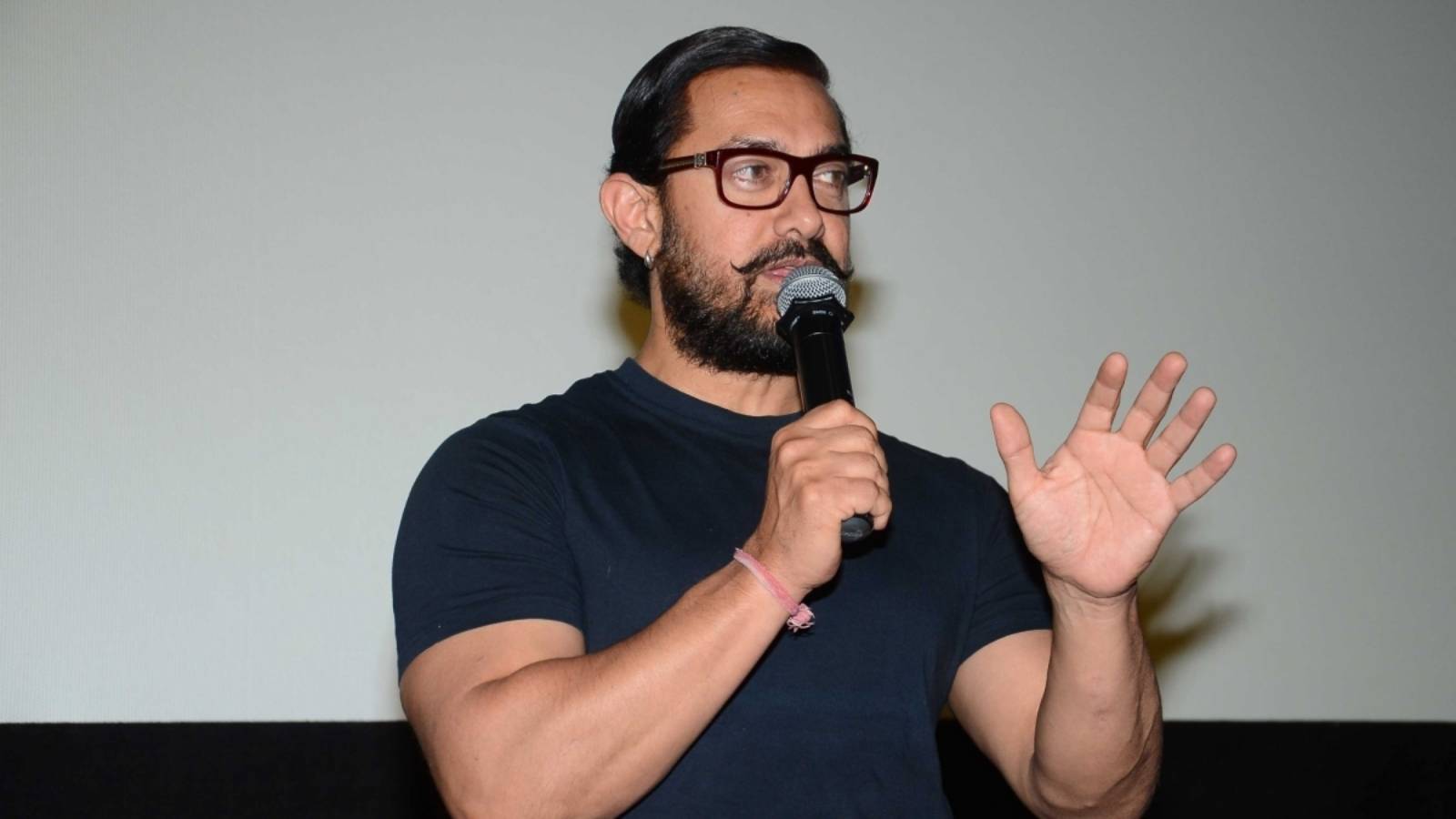 Aamir Khan announces Mahabharata film project