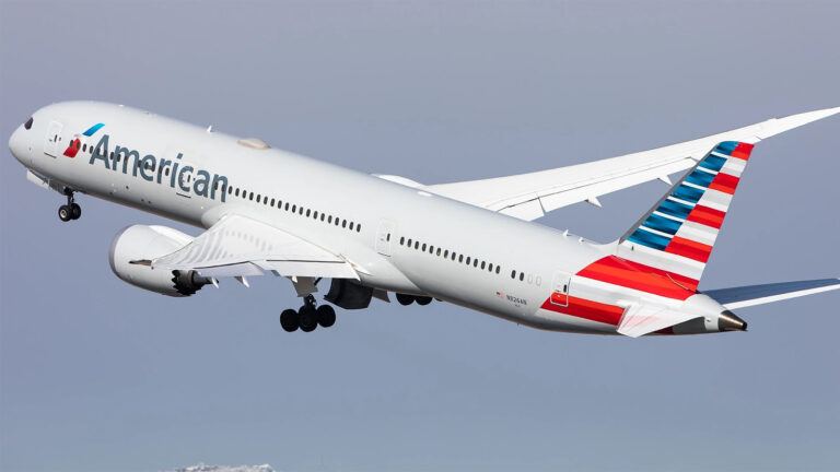 American Airlines wrong aircraft blunder