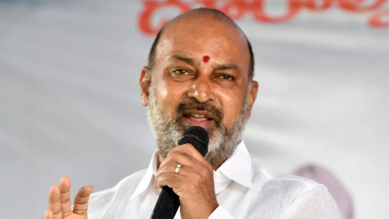 Bandi Sanjay summoned in KTR defamation case