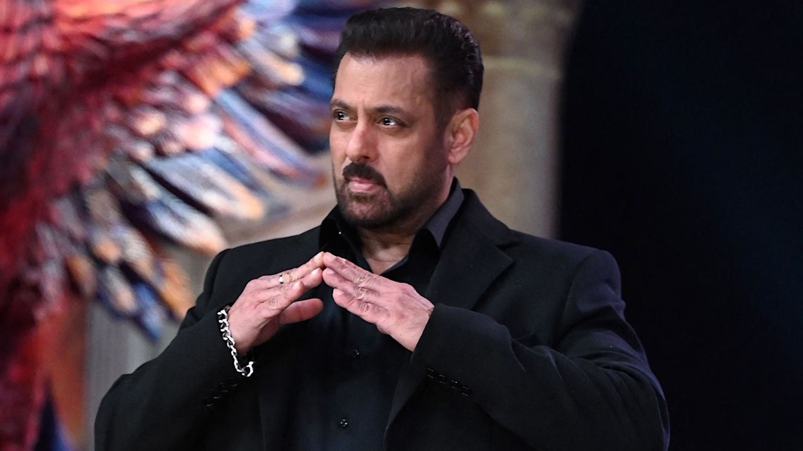 Bigg Boss S19 vs Rise and Fall