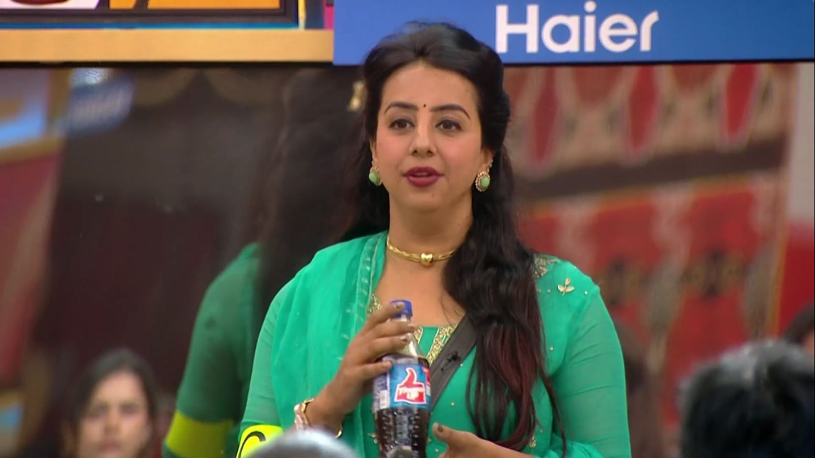 BB9: EP 6: Sanjjana Becomes Captain & Drops a Master Stroke
