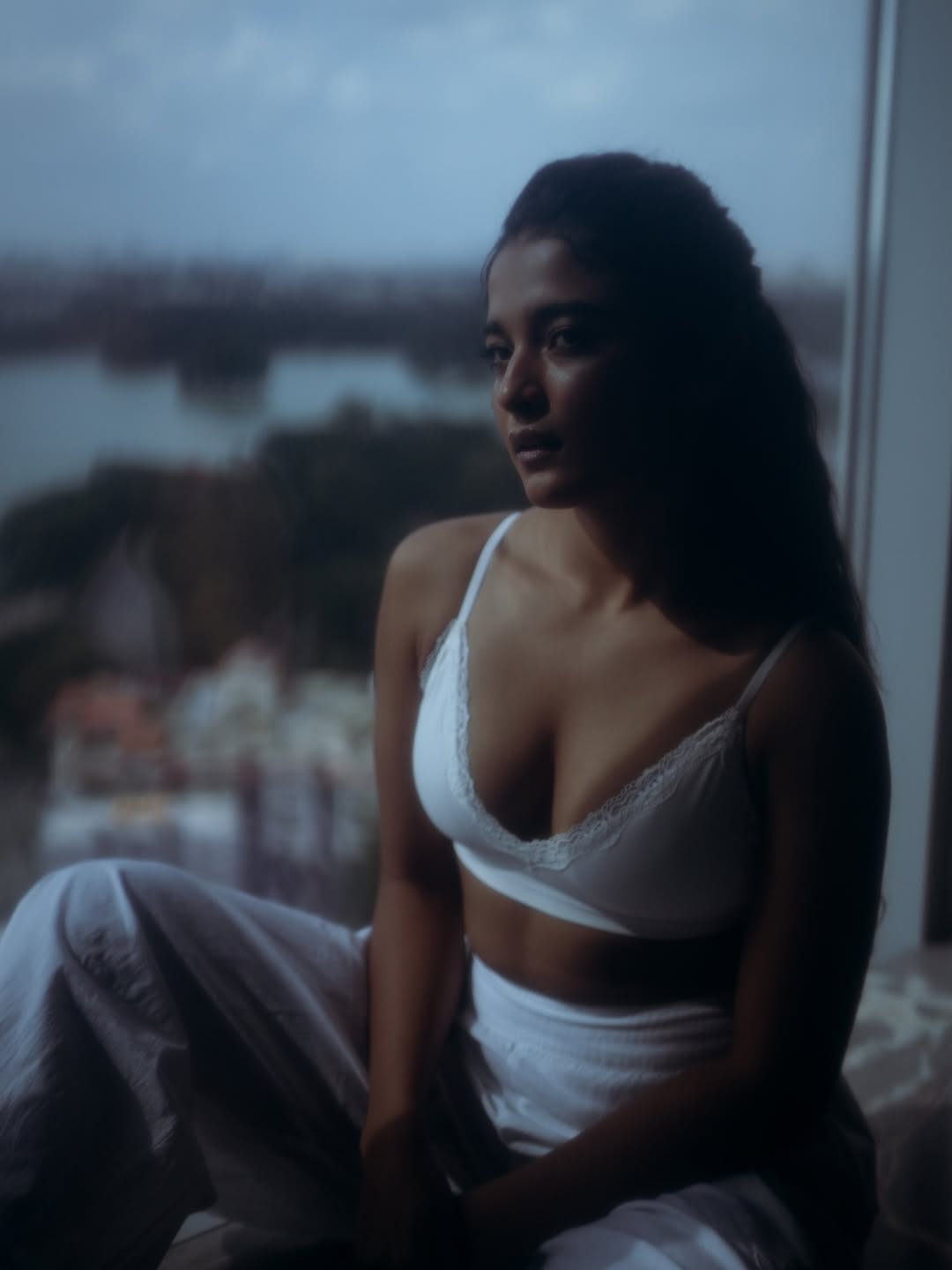 Stylish Chaithra Achar exudes glamour while dropping seriously hot vibes.