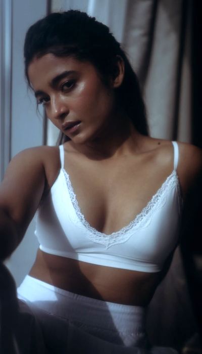 Chaithra Achar Drops Seriously Hot Vibes