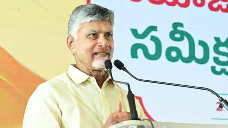 Chandrababu announces power tariff cut