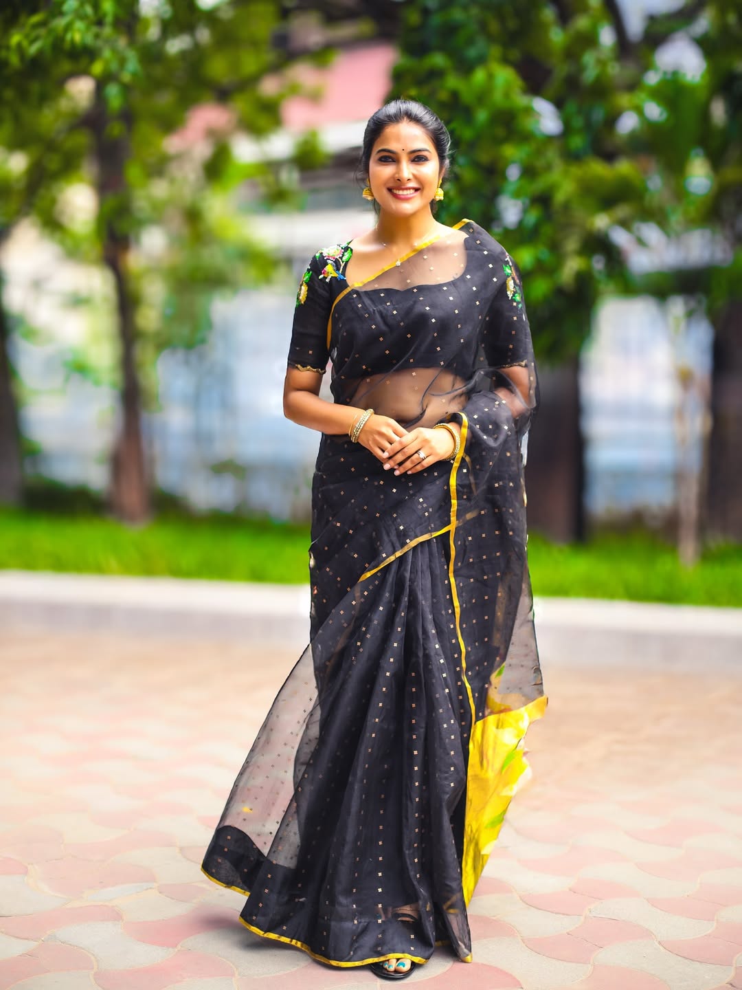 Stunning Divi Vadthya playful side showing off pure charm.